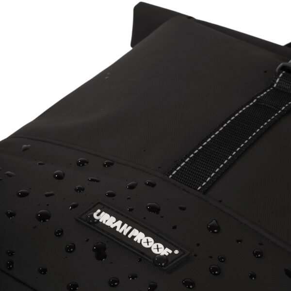 Bolsa doble para bicicleta reciclada Urban Proof Rolltop 38 litros 30 x 15 x 42 cm - Imagen 7