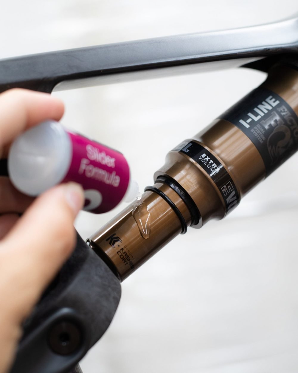 Lubricante Slider Formula (Amortiguadores, horquillas y tijas telescópicas) - Imagen 3